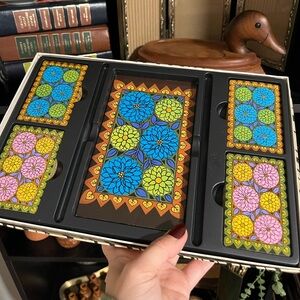 Vintage Gift Set 4 Packs of playing cards and score pad